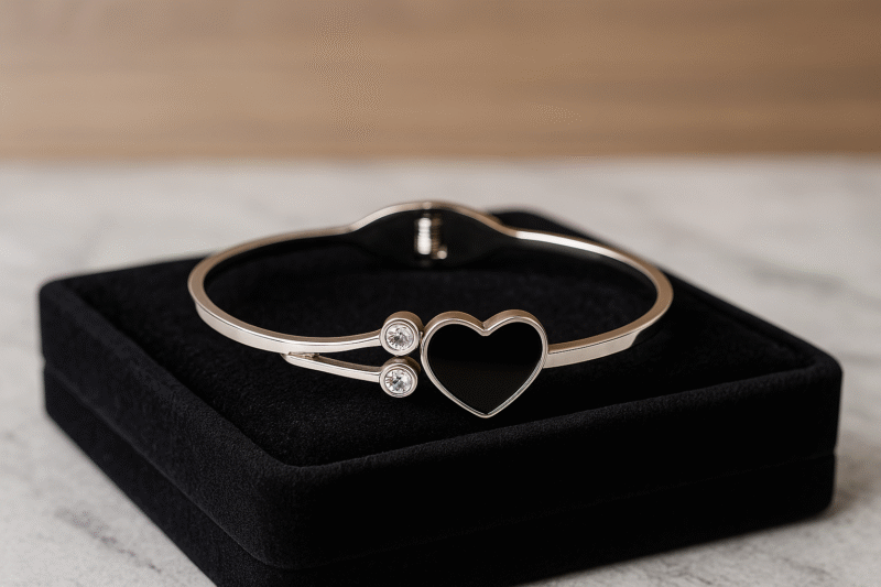 Midnight Heart Bangle
