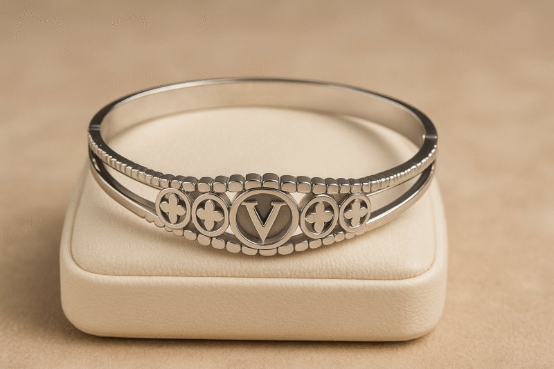 Crown V Empress Bangle