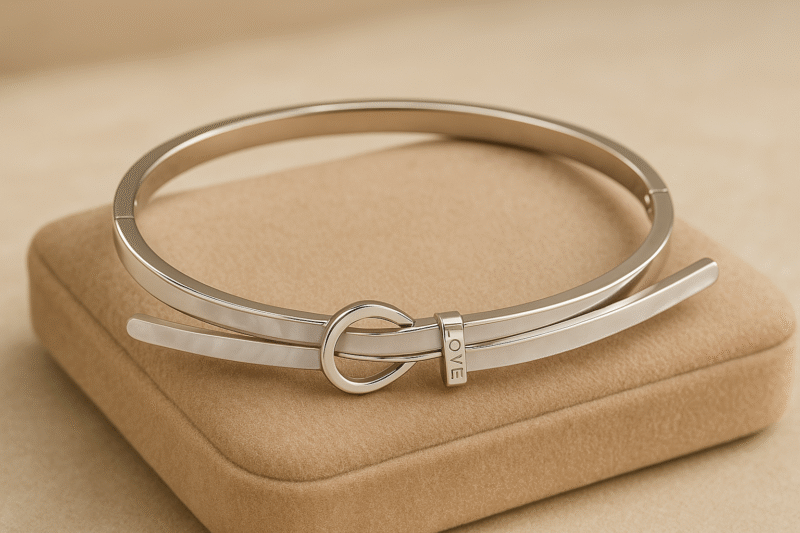 Love Loop Bangle