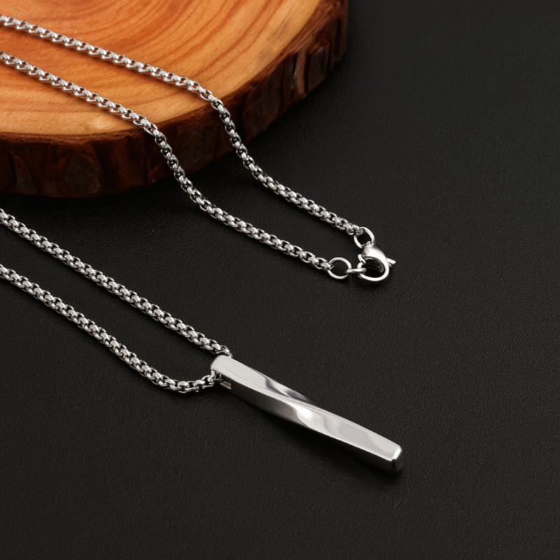 LuxeBar Polished Pendant Chain